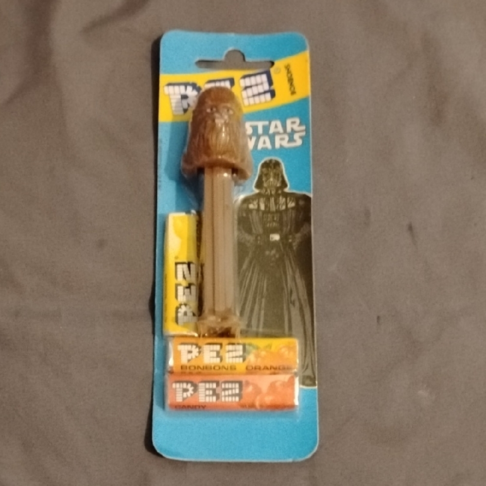 Star Wars PEZ Dispenser with Orange Candy